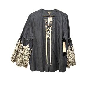 Karen Kane Top Women Sz M Embroidered Flare Sleeve Boho CottageCore Chambray NWT